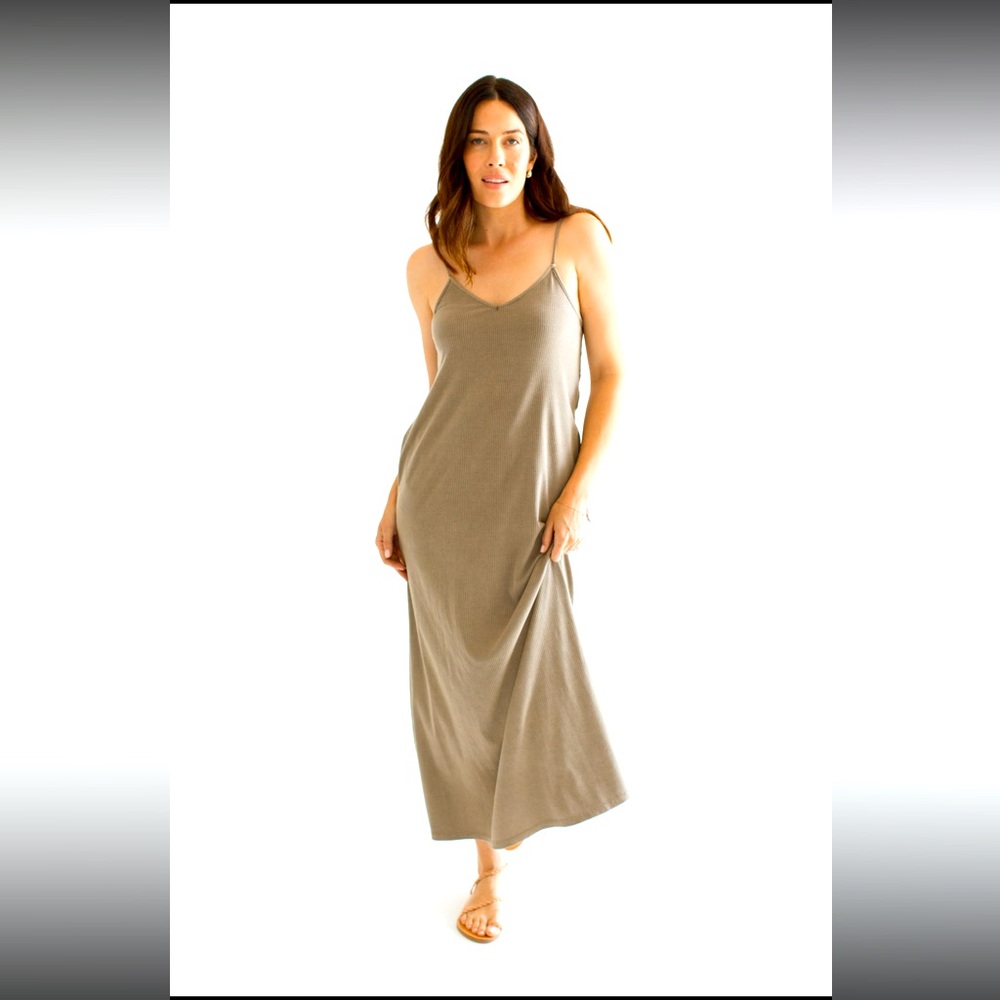 Carly Jean Los Angeles Ribbed Spaghetti Dress
